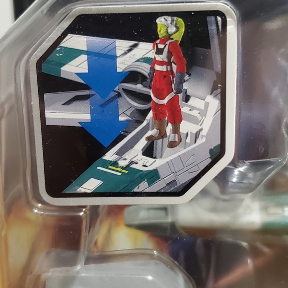 (NEW) Star Wars chase version Hera Syndullas x-wing - Picture 2 of 8